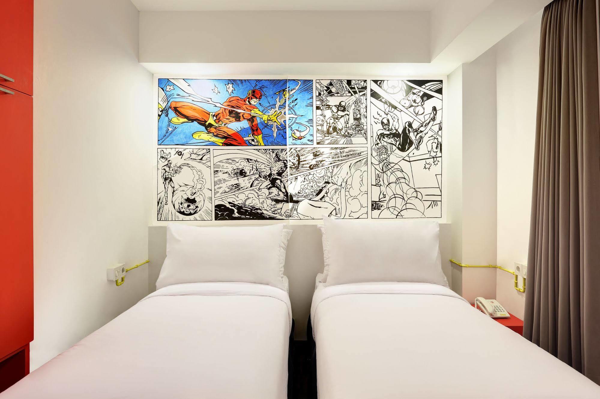 Capital O 852 The Silk At Dago Hotel Bandung Exterior foto