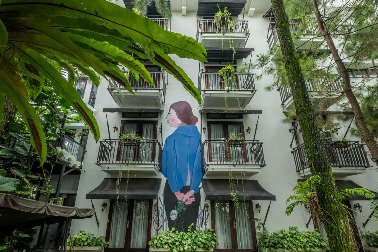 Capital O 852 The Silk At Dago Hotel Bandung Exterior foto